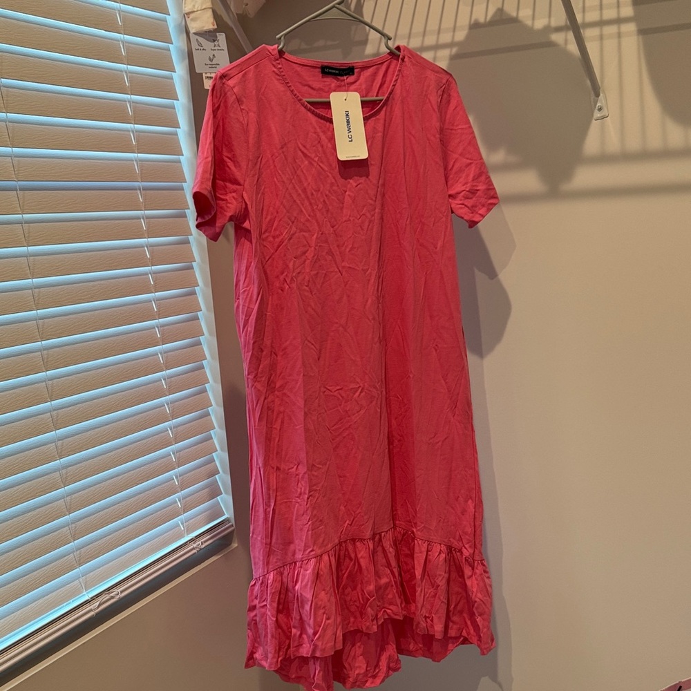 Chic Pink Midi Dress with Ruffle Hem